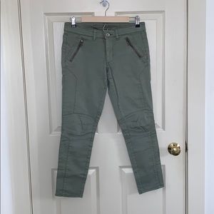 American Eagle green moto jeggings